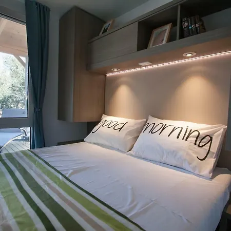 Adrijela Mobile ホリデーパーク イェゼラ