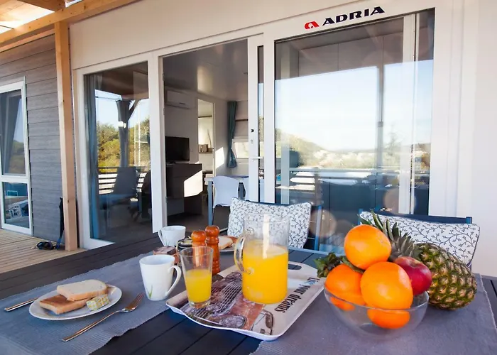 Adrijela Mobile Vakantiepark *